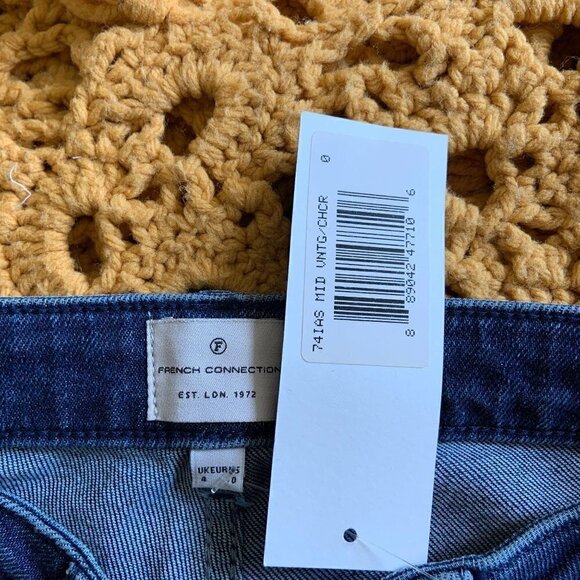 NWT French Connection Split Tone Raw Hem Flare Jeans Size 0 - Picture 5 of 12